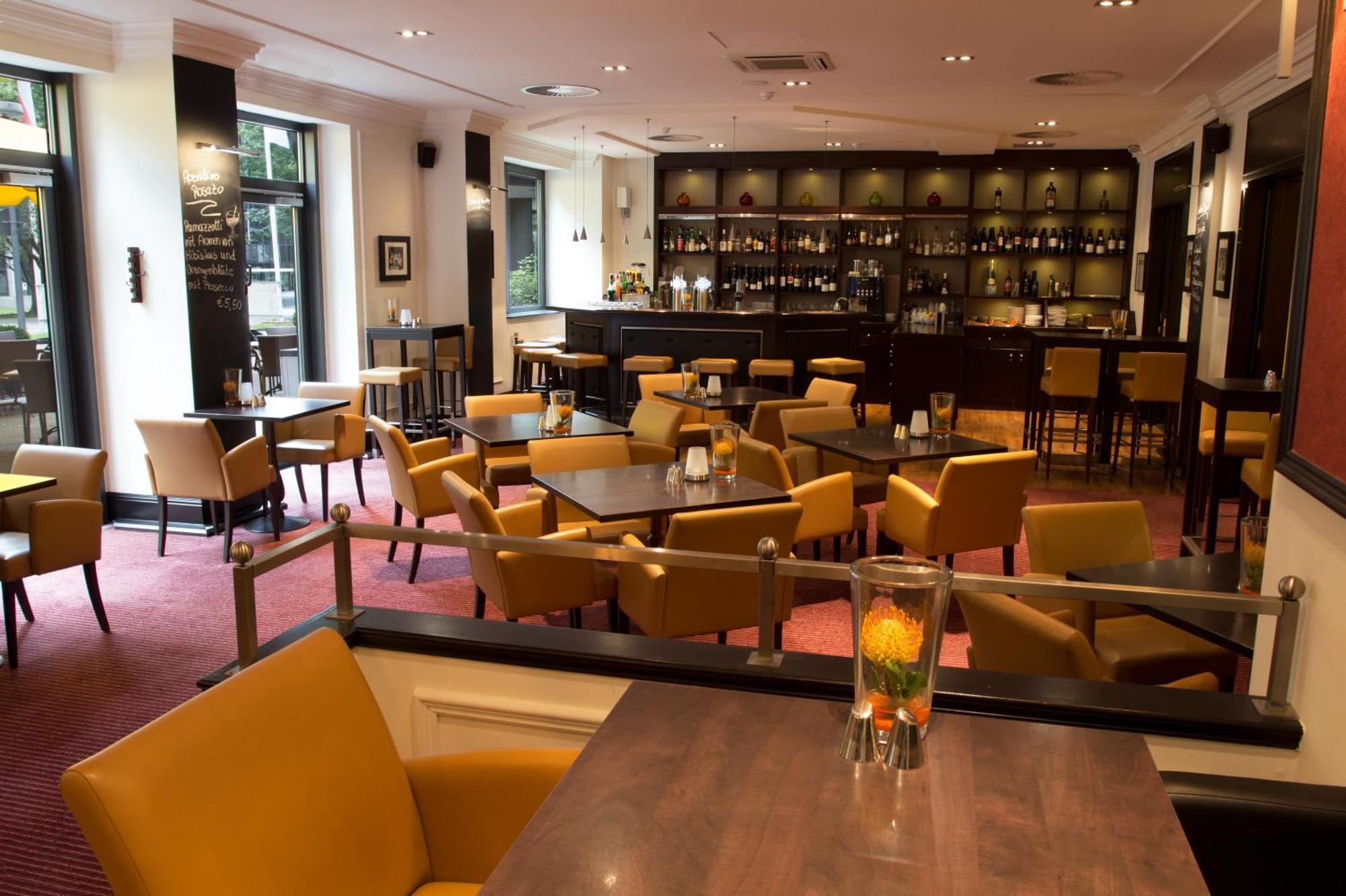 Courtyard By Marriott Duesseldorf Seestern Luaran gambar