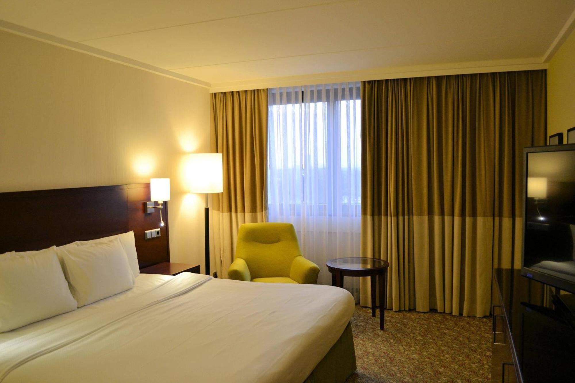 Courtyard By Marriott Duesseldorf Seestern Luaran gambar