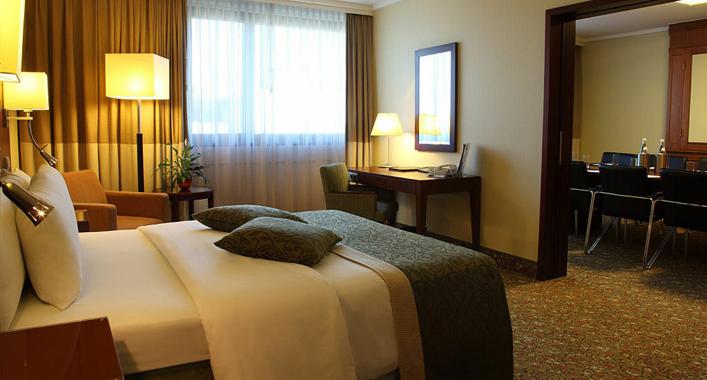 Courtyard By Marriott Duesseldorf Seestern Luaran gambar