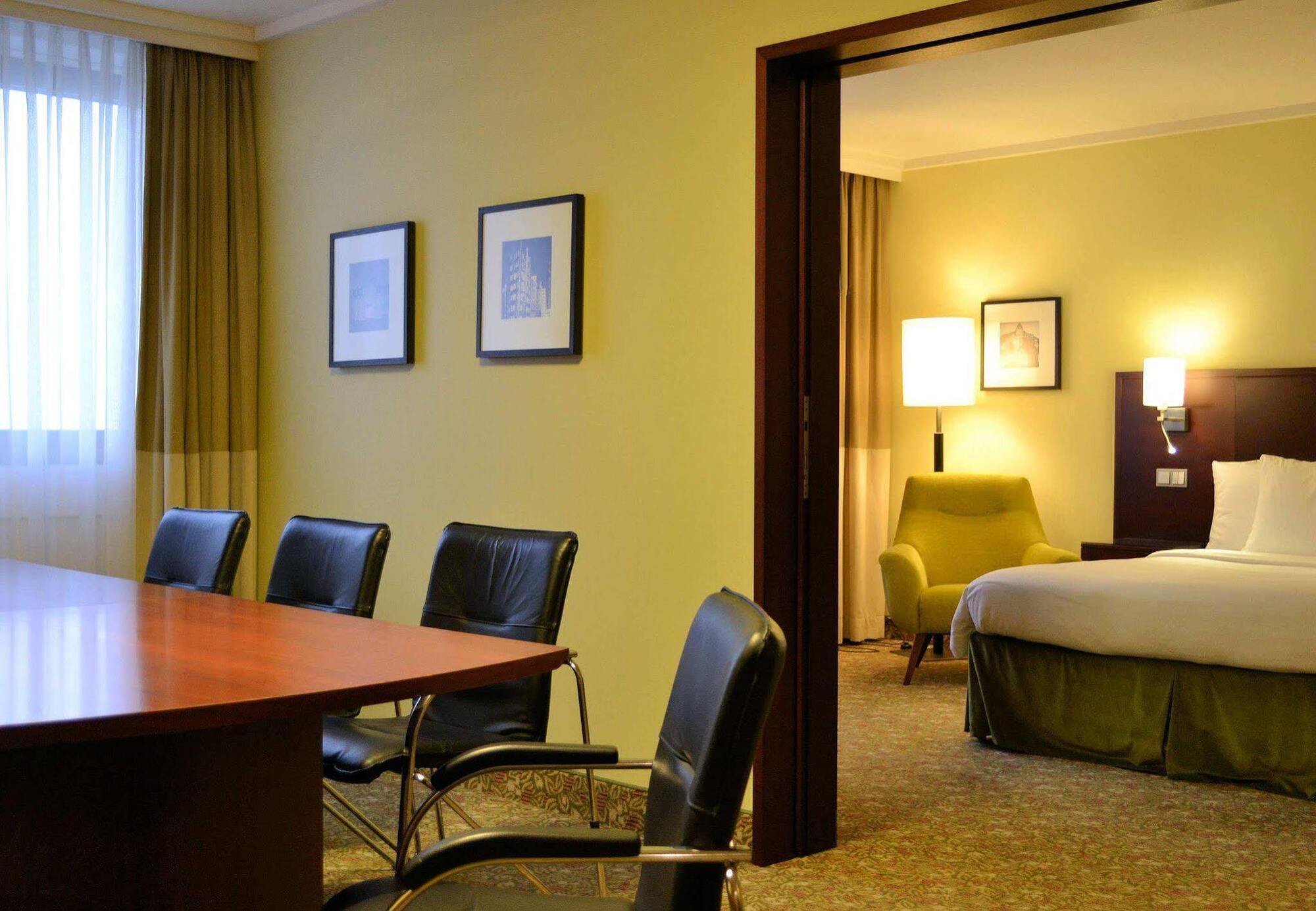 Courtyard By Marriott Duesseldorf Seestern Luaran gambar